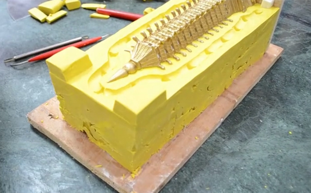 硅膠模具制作過(guò)程是怎么樣的 ？