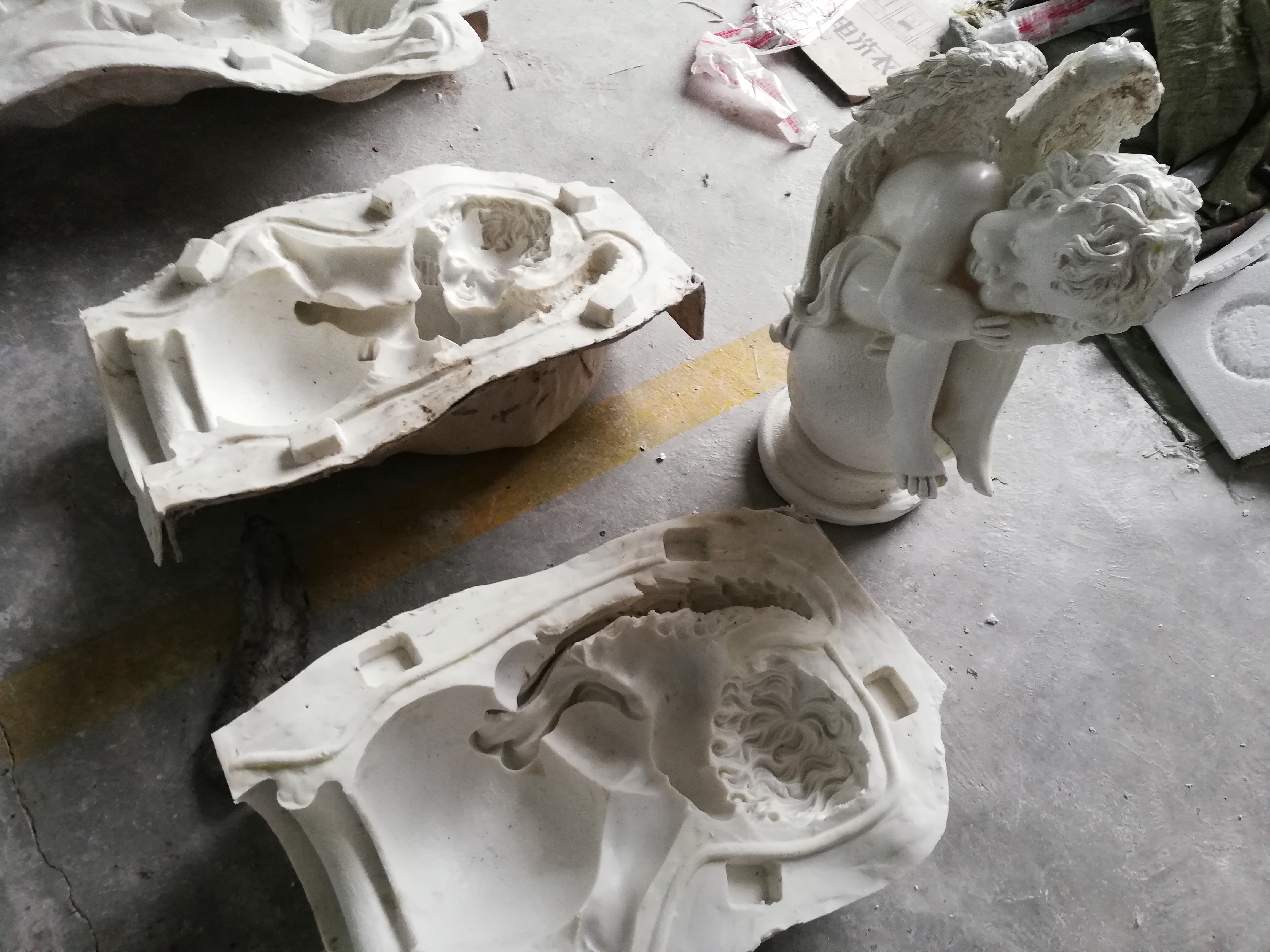 縮合型模具硅膠怎么開分片模 ？