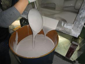 耐低溫模具硅膠能耐低溫多少度？