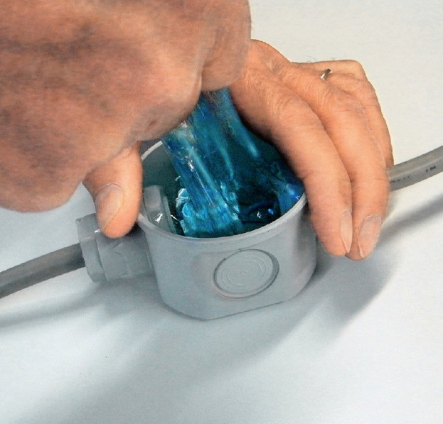 模具硅膠低溫包膠工藝是什么？